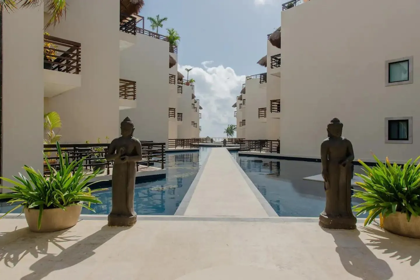 شقة فندقية بلايا ديل كارمن Aldea Thai Downtown Oceanview Residences