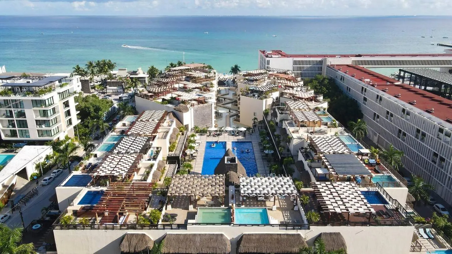 شقة فندقية بلايا ديل كارمن Aldea Thai Downtown Oceanview Residences المكسيك