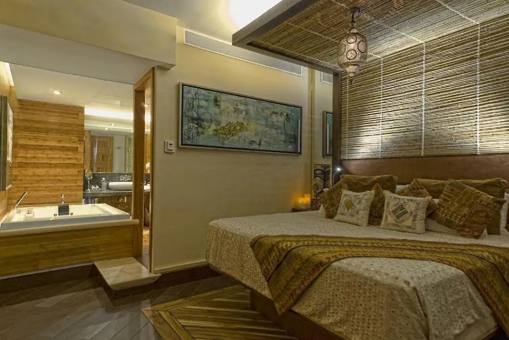 بلايا ديل كارمن Aldea Thai Downtown Oceanview Residences بلايا ديل كارمن
